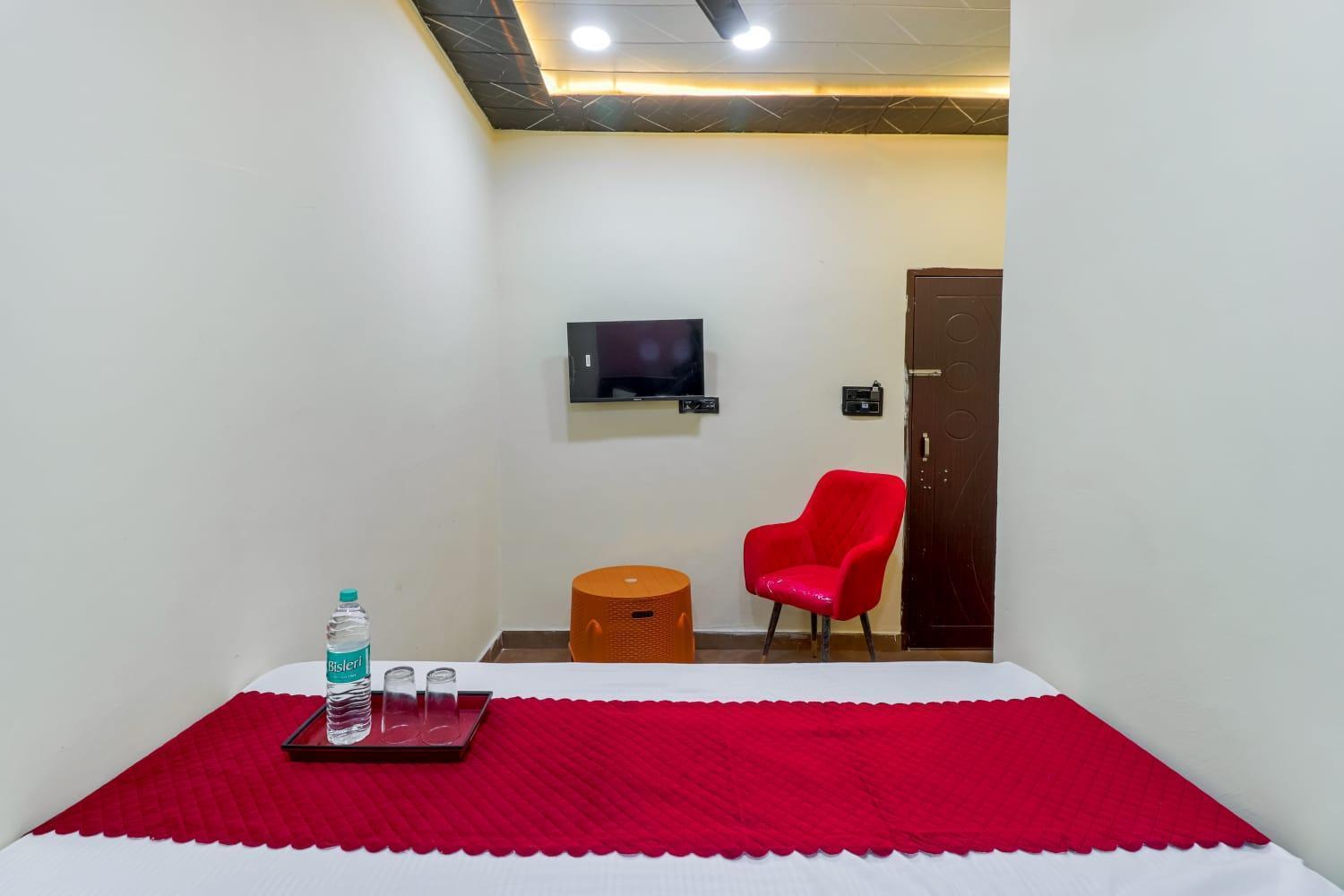 Hotel Krishna Priya Харідвар Екстер'єр фото